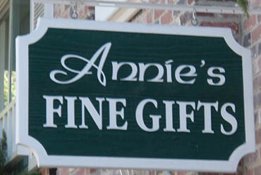 Annies Fine Gifts Blade Sign